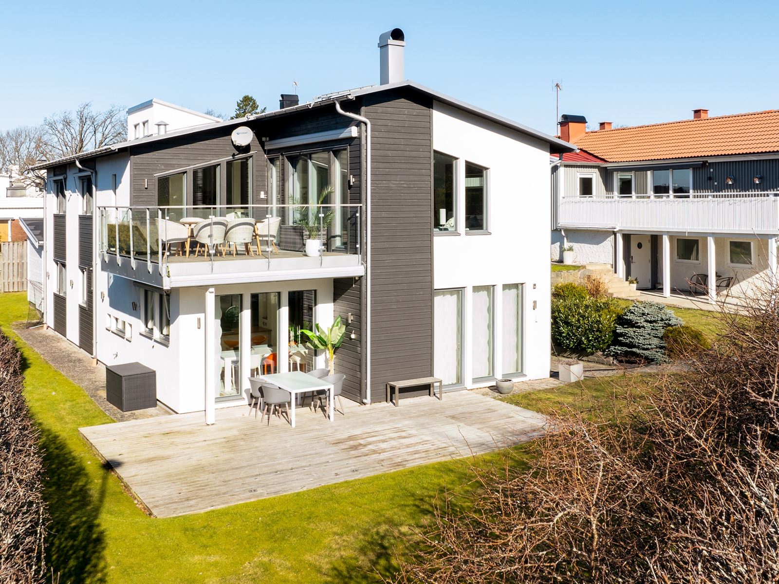 Villa med elegant och tidlös design nära Hovås anrika golfbana.. Hovås sandkulleväg 7B - Bjurfors