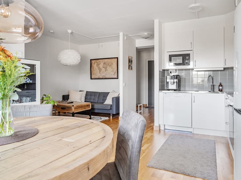 Valsta gårdsväg 4