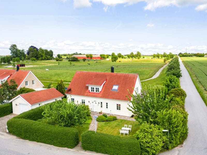 Västratornsvägen 25