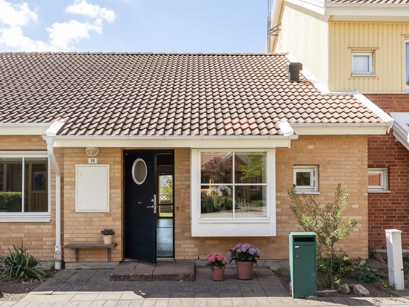 Valdemars väg 16