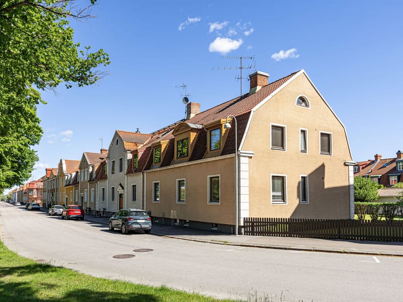 Lorensbergsgatan 8