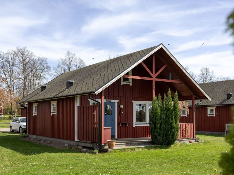 Semestervägen 20