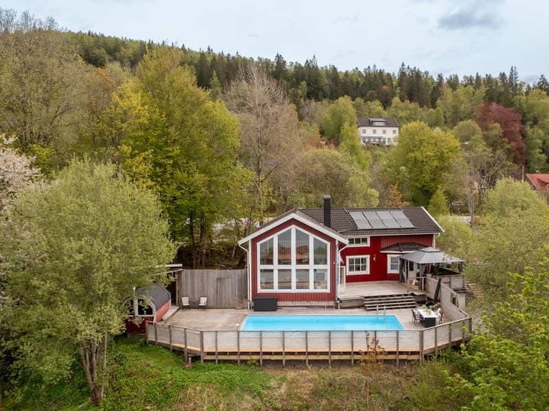 Grusvägen 6