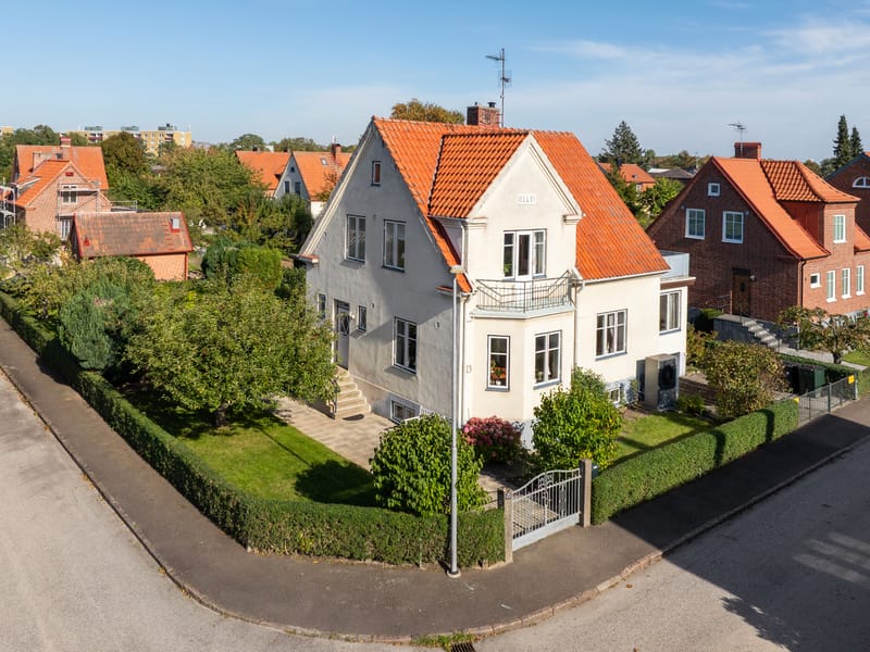 Syrenvägen 13