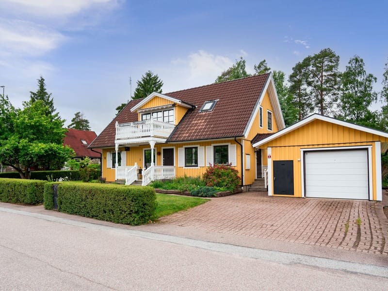 Polstjärnevägen 8
