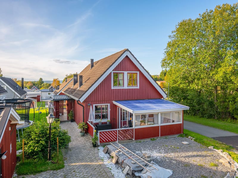 Lastbåtsvägen 19