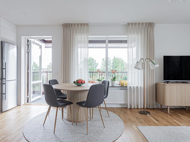 Tujagatan 9