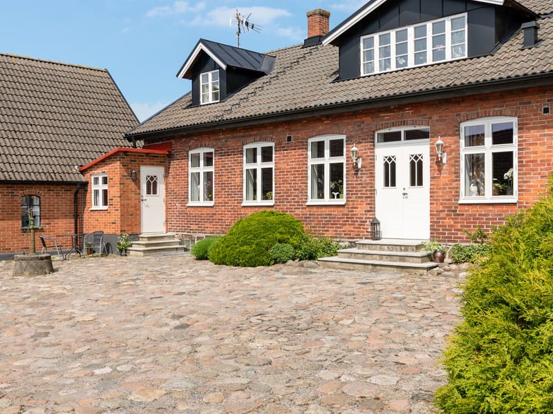 Klockaregårdsvägen 15