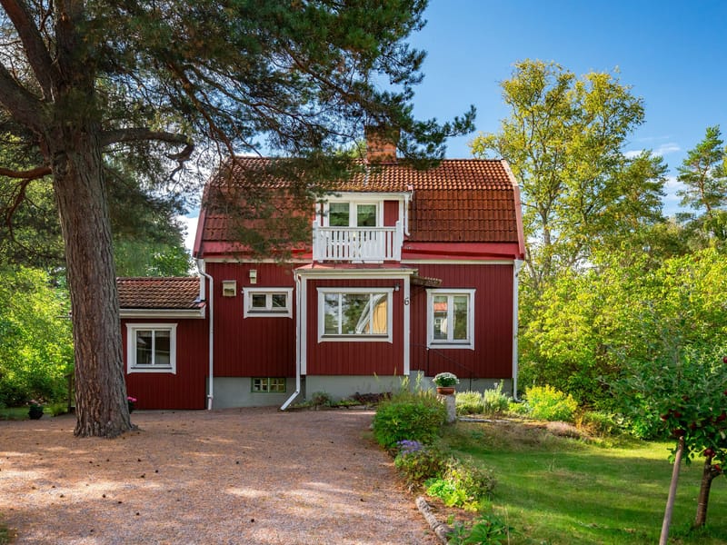 Bruksvägen 6