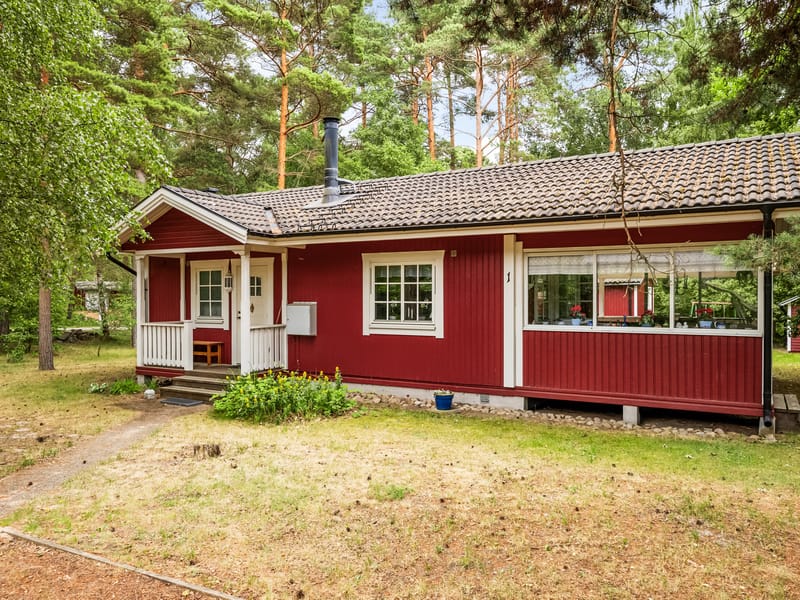 Manfred Ols väg 1
