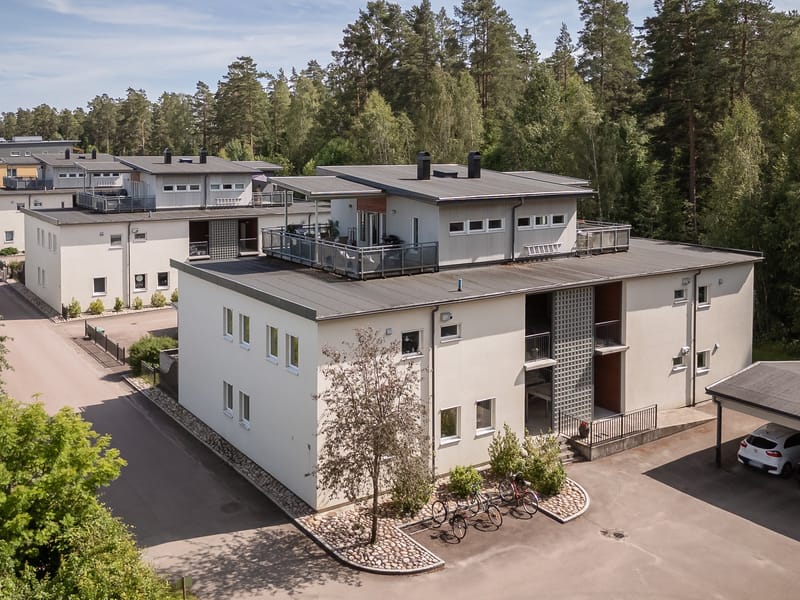 Råtorpsbågen 15