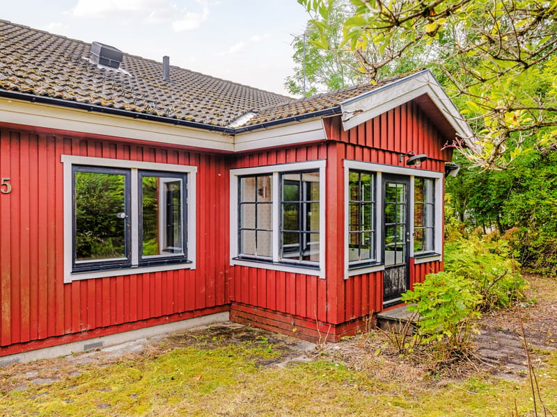 Svanvägen 15