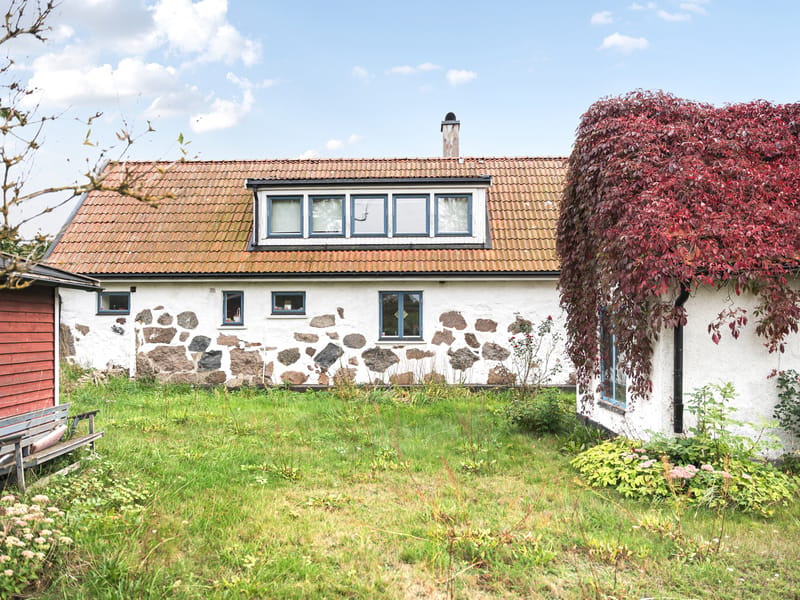 Komstads ängsväg 7
