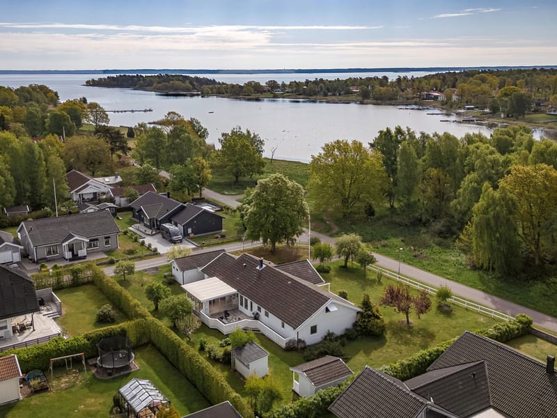 Roddarevägen 4