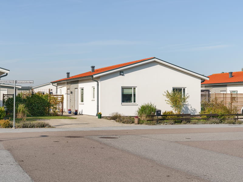 Sunnanvindsvägen 12
