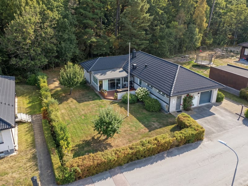 Isflaksvägen 9