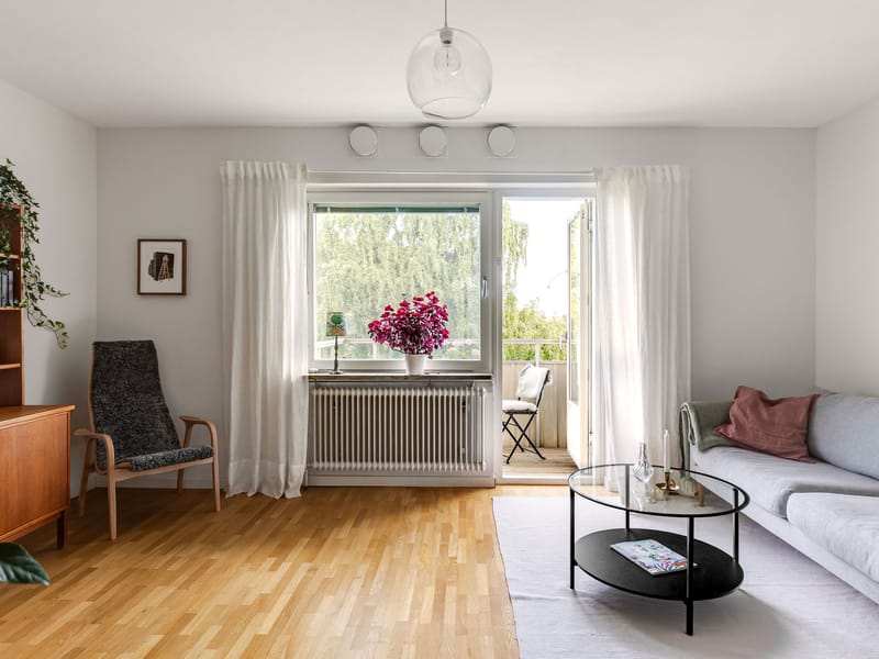 Tiundagatan 49