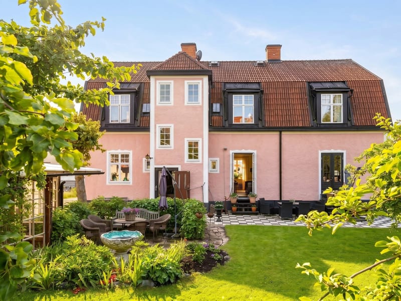 Katrinelundsvägen 15