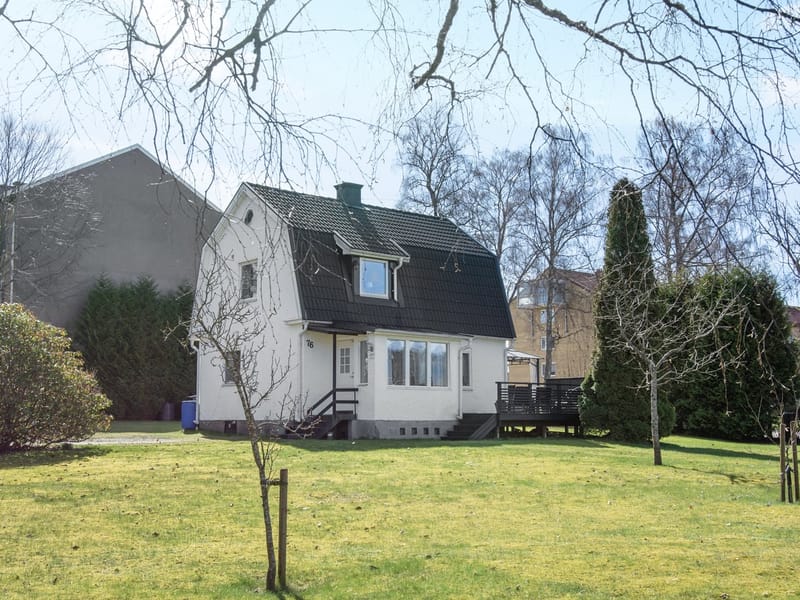 Norra Sjöbogatan 76