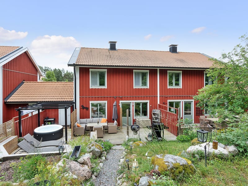 Hagtornsvägen 9