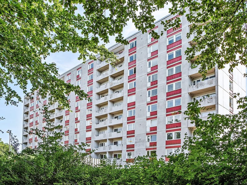 Warholms väg 8B