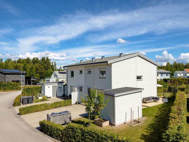 Ekesåsvägen 99