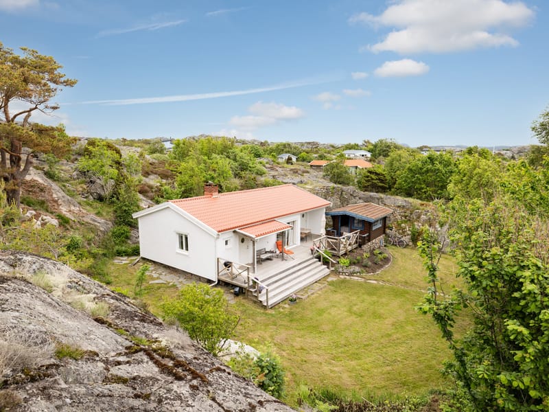 Hällenevägen 242