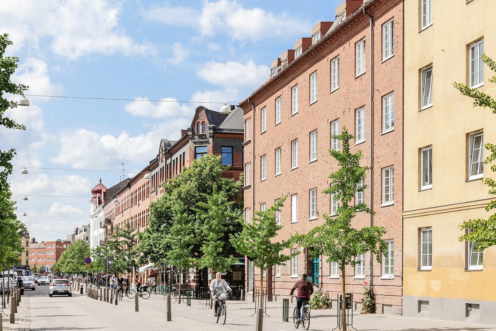 I ett charmigt tegelhus