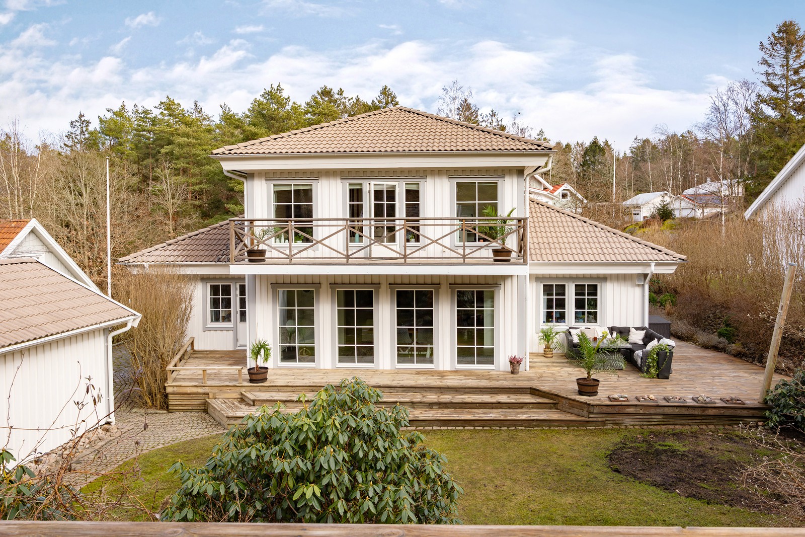 Välkomna till Tjäderkullevägen 30