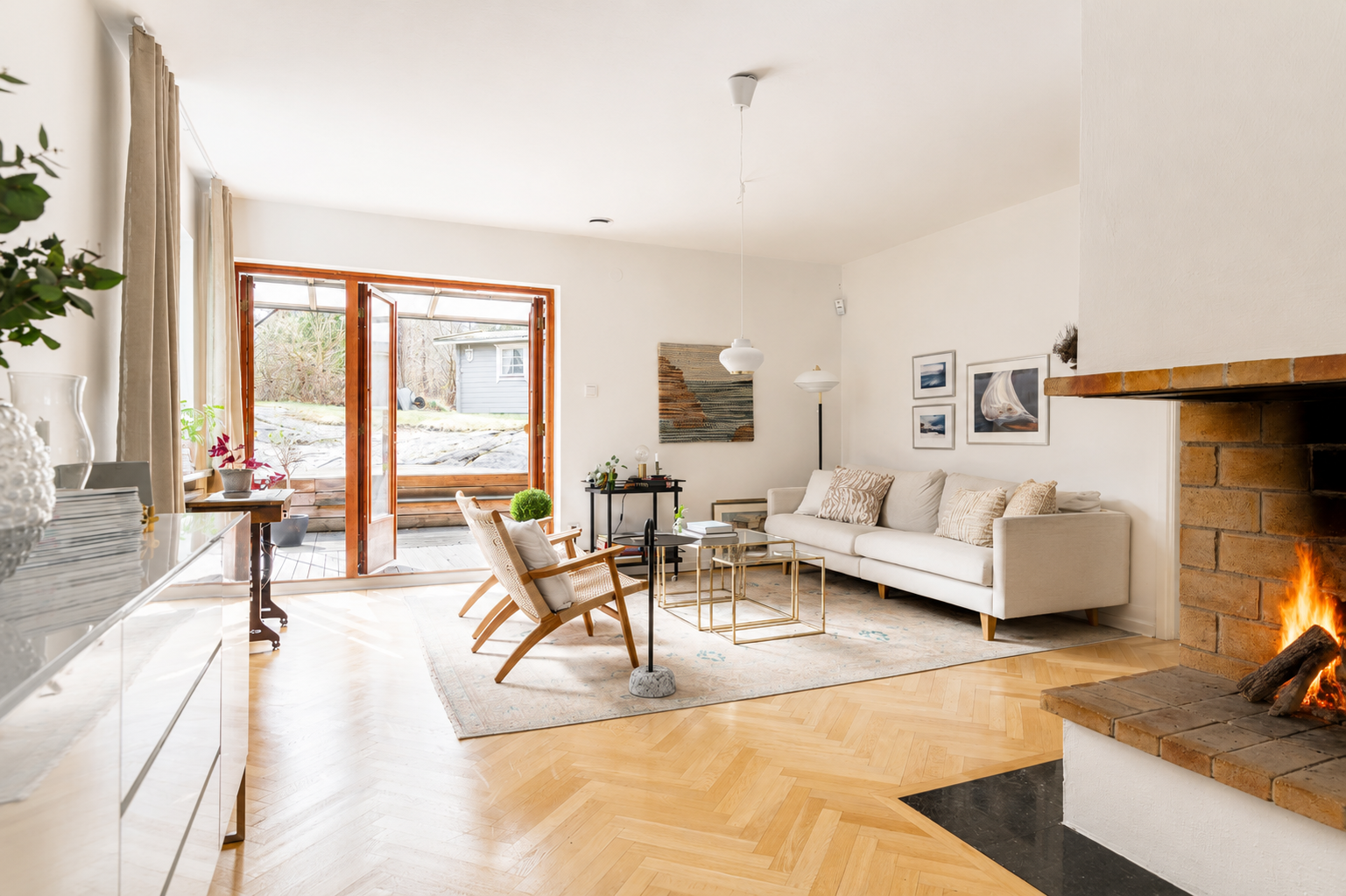Bjurfors Century presenterar Barkspadesgatan 3