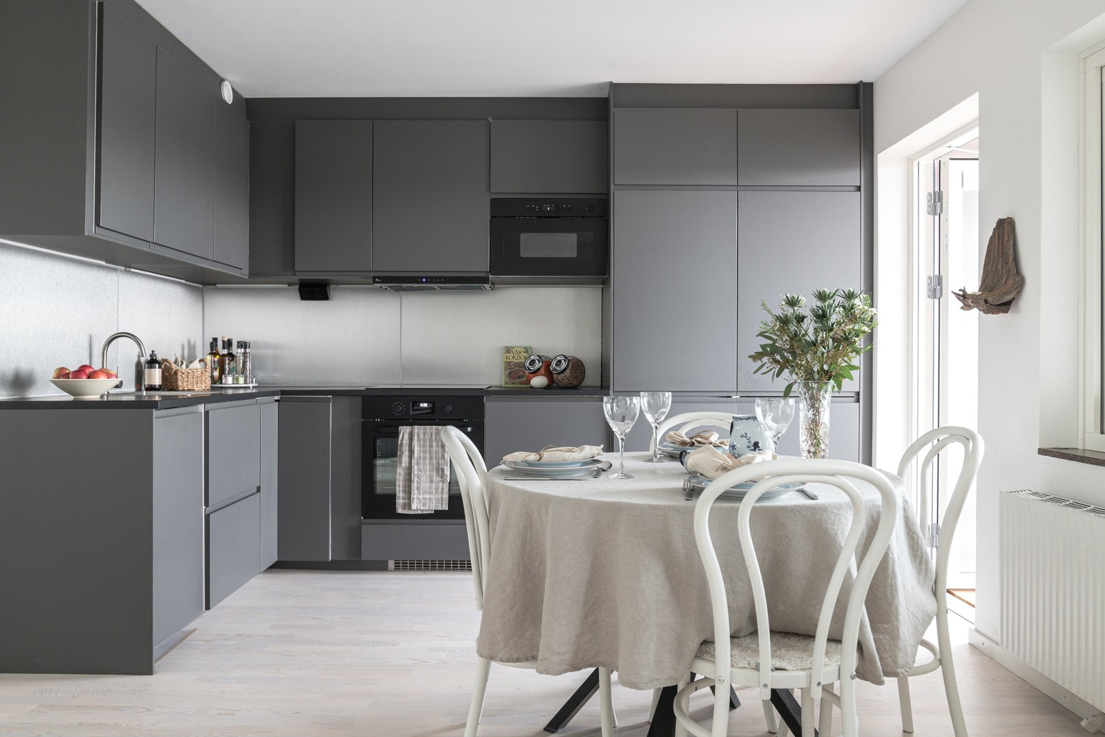 Välkommen till Fyrverkaregatan 12A!