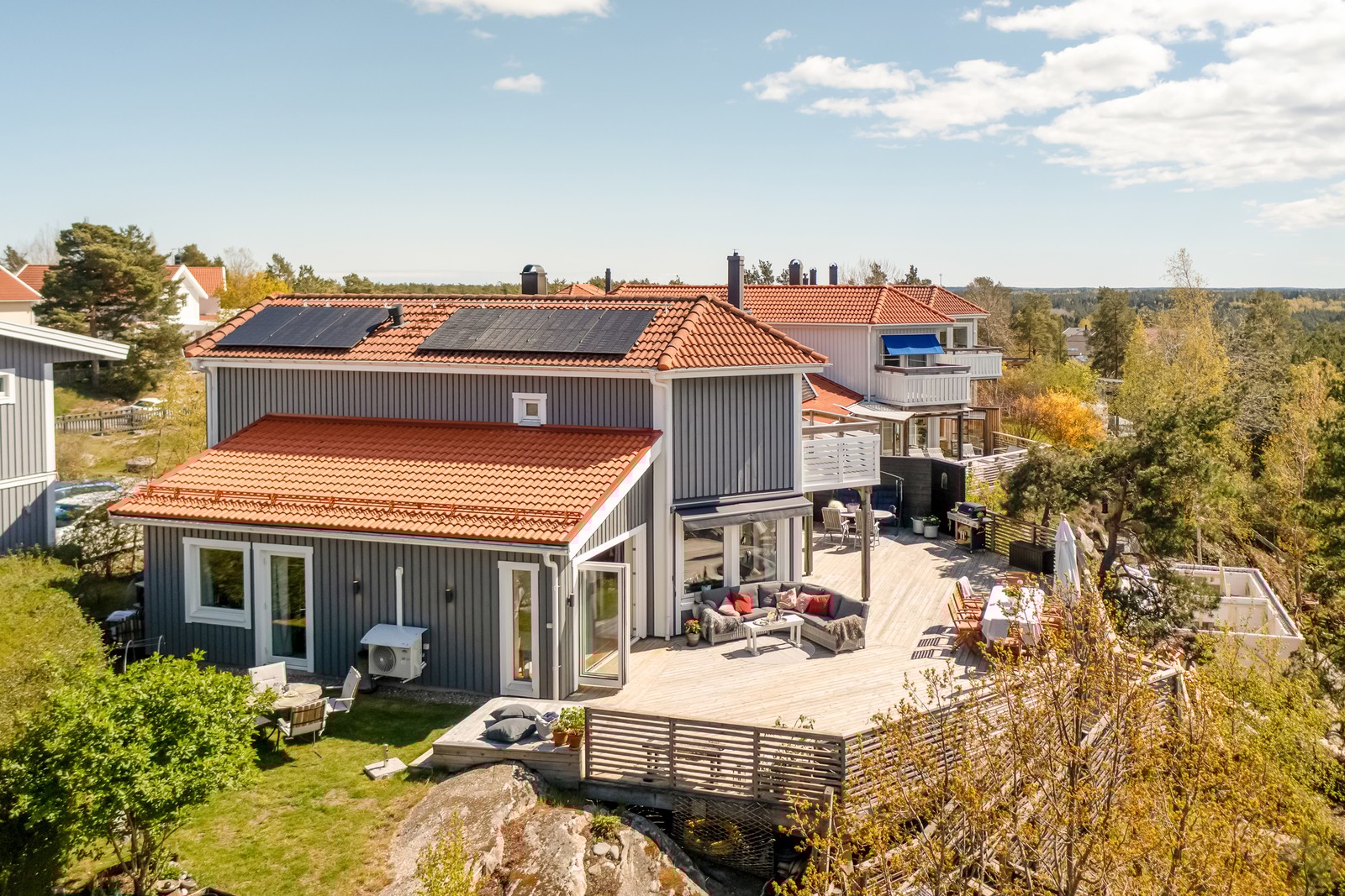 Härligt sydvästläge på Utsikten 6