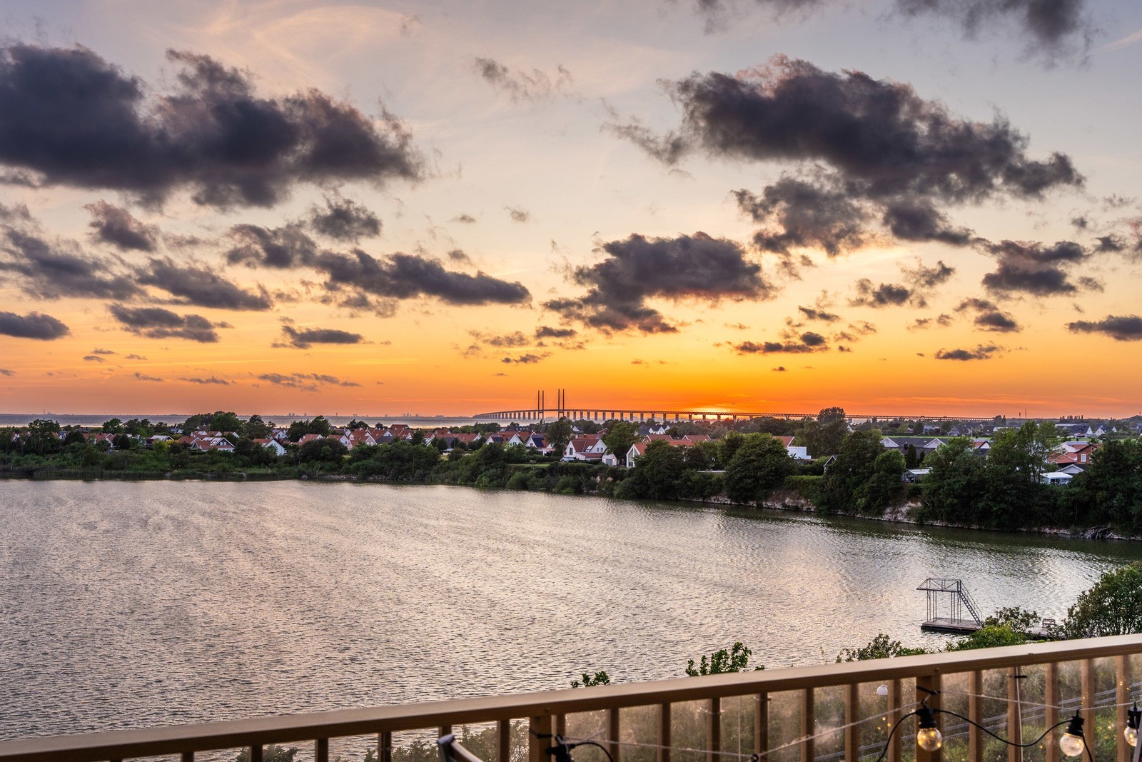 Folketshusvägen 15 - Kvällsbild 01