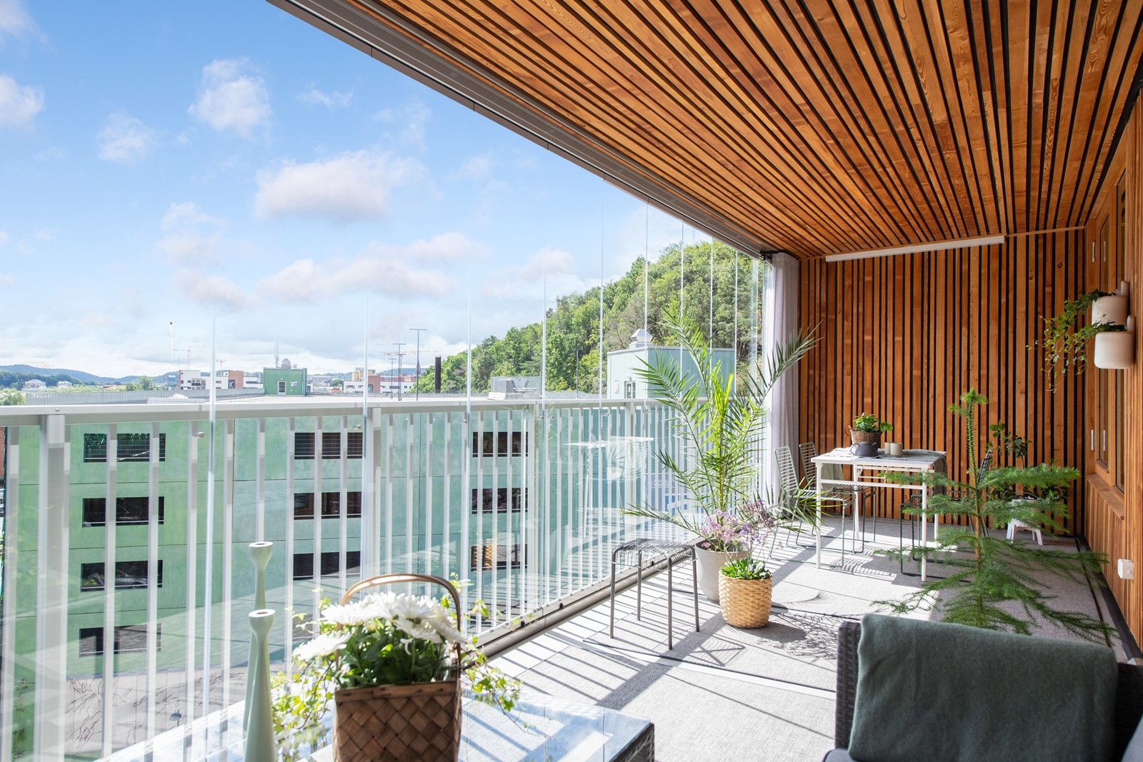 Välkomna till denna fantastiska fyra belägen högst upp i huset