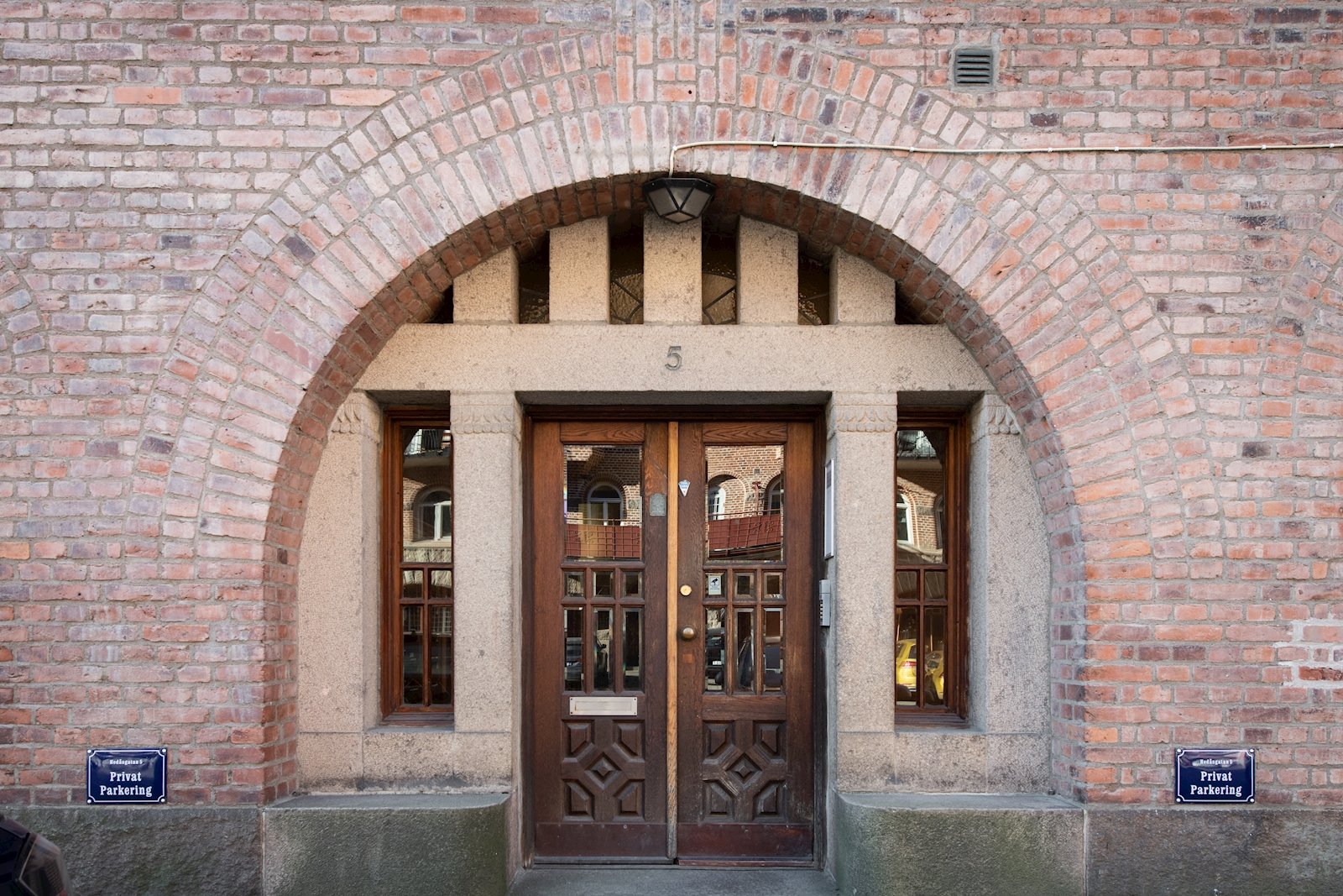 Välkomna till Hedåsgatan 5A, välkomna hem