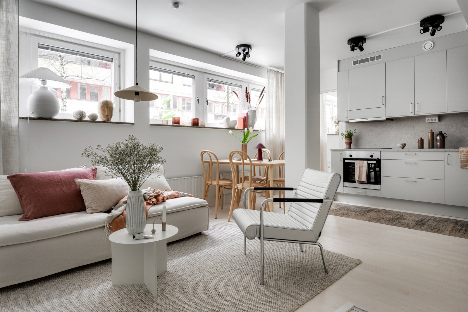 Nyproducerad citytvåa med öppen planlösning