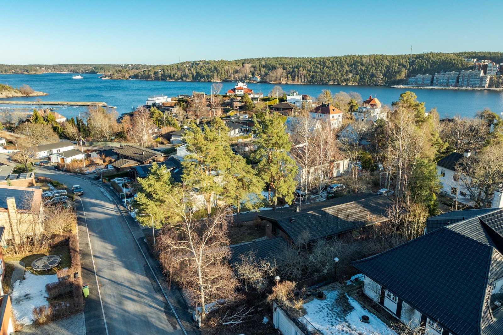 Vackert läge nära vattnet