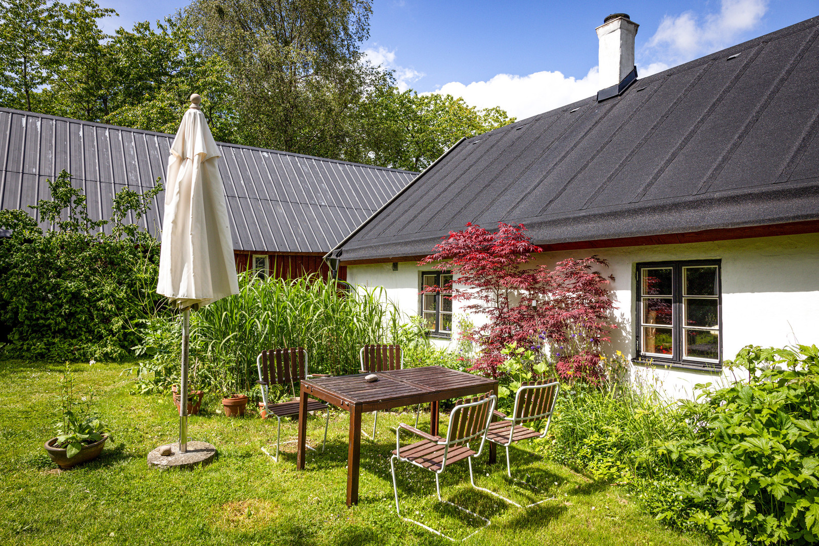 Välkomna till den vackra skånelängan på Ljunglyckevägen 57