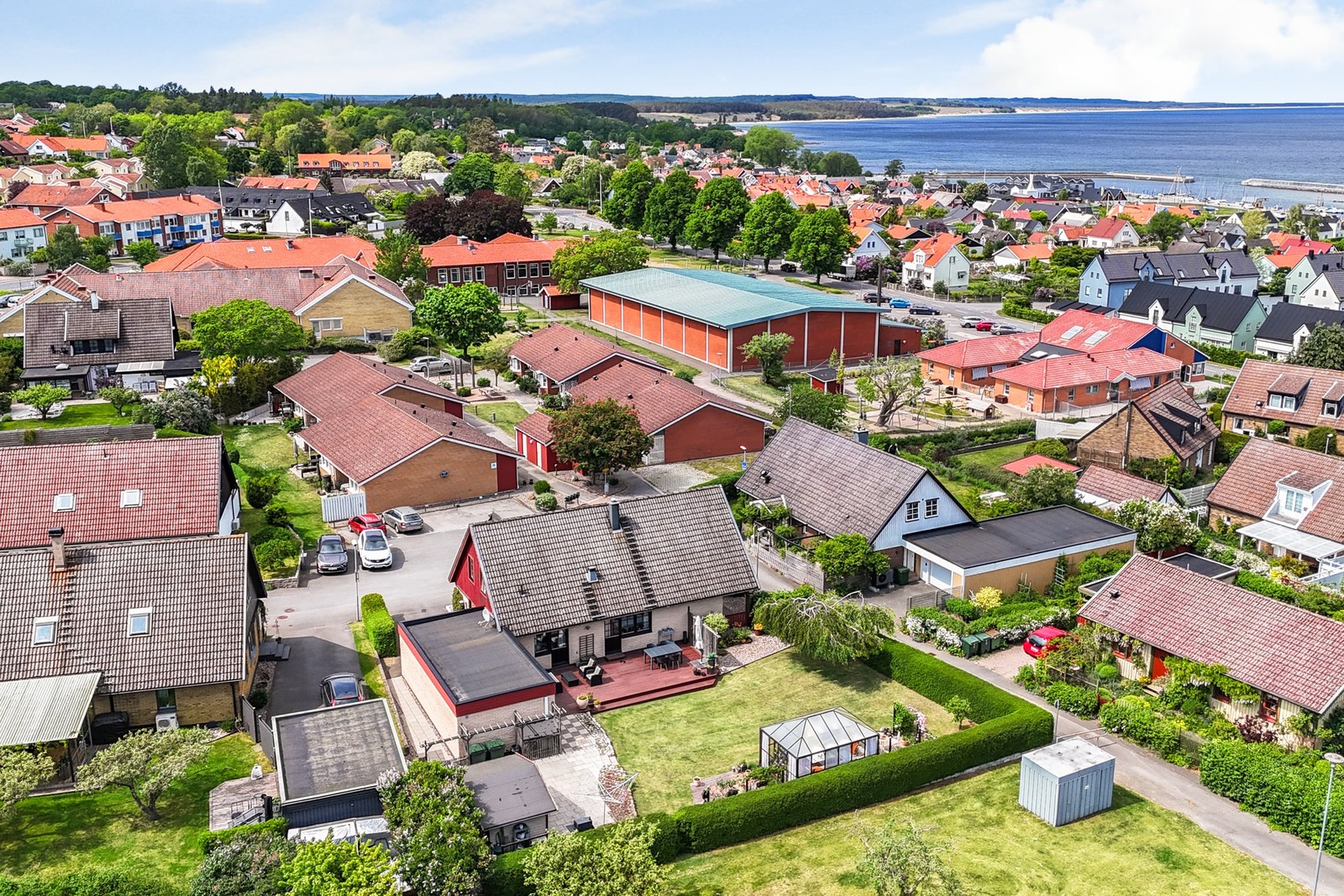 Välkommen till Brännarevägen 8 en bit från havet!