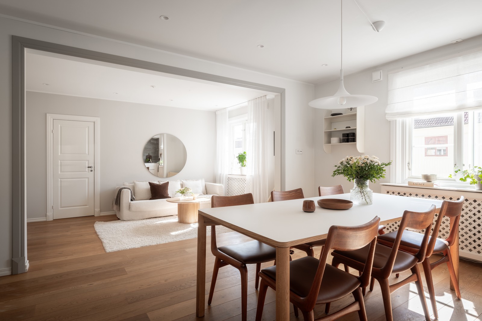 Välkomna till ljus, rymd och charm!