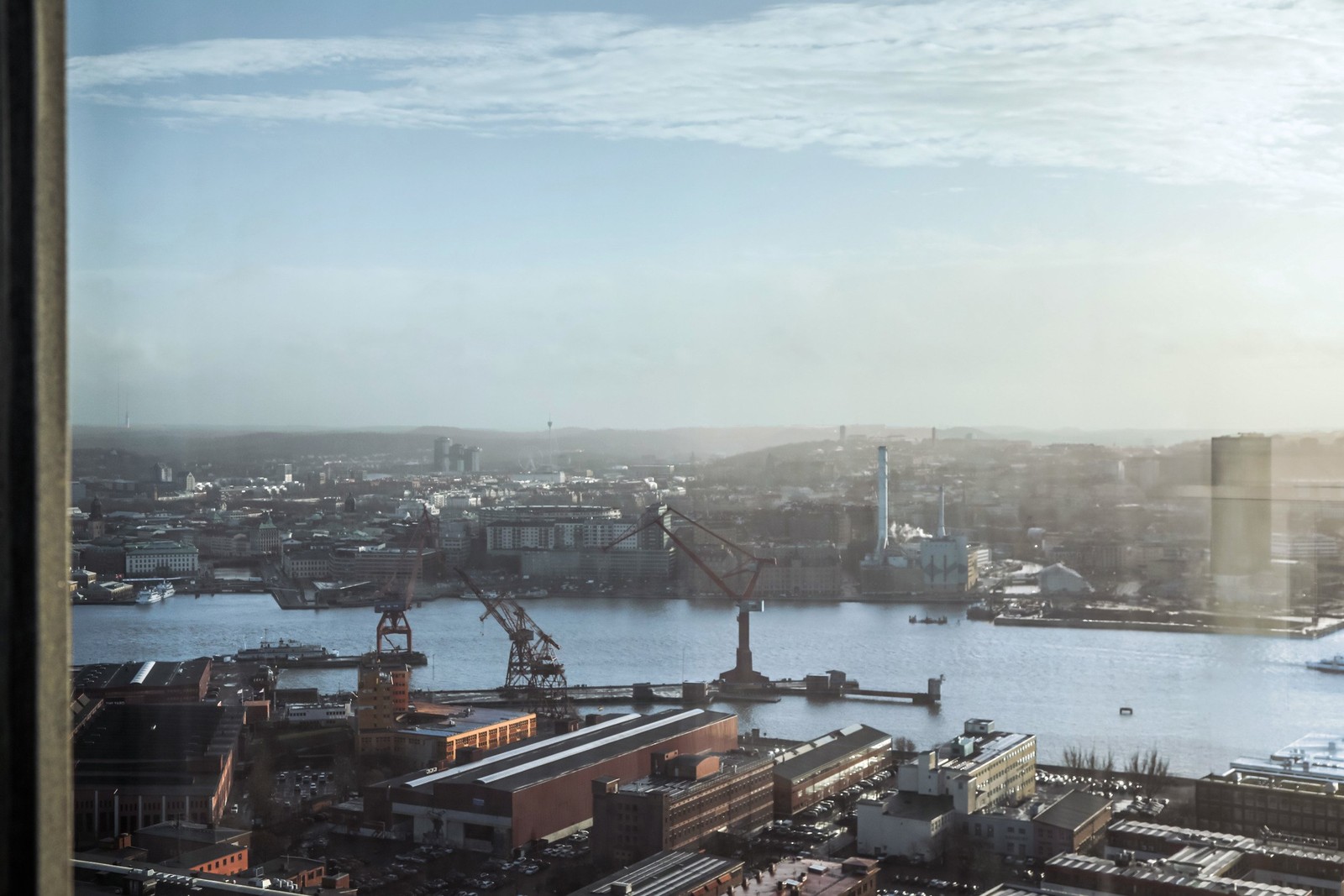 På våning 34 njuter du av spektakulär vy över Göteborg stadskärna och älven