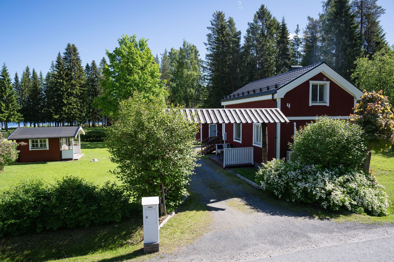 Mysigt hus med fint läge