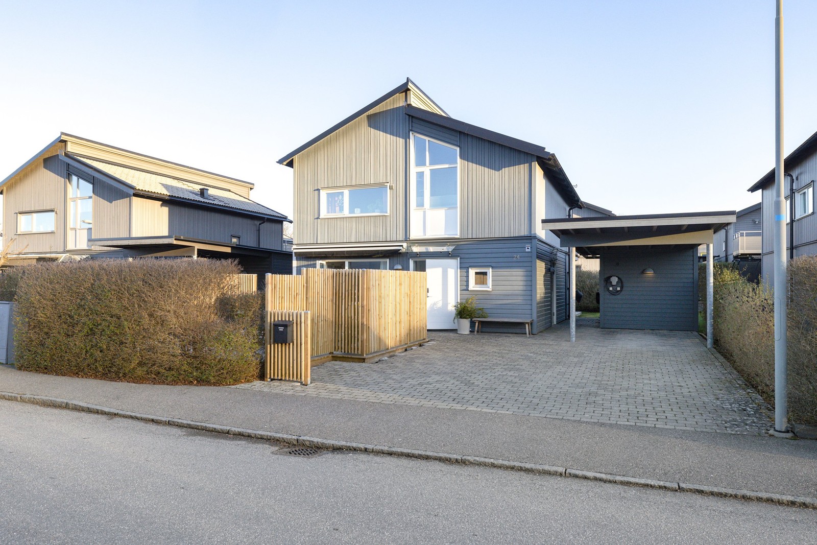 Välkomna till Lilleby Kronogård 24!