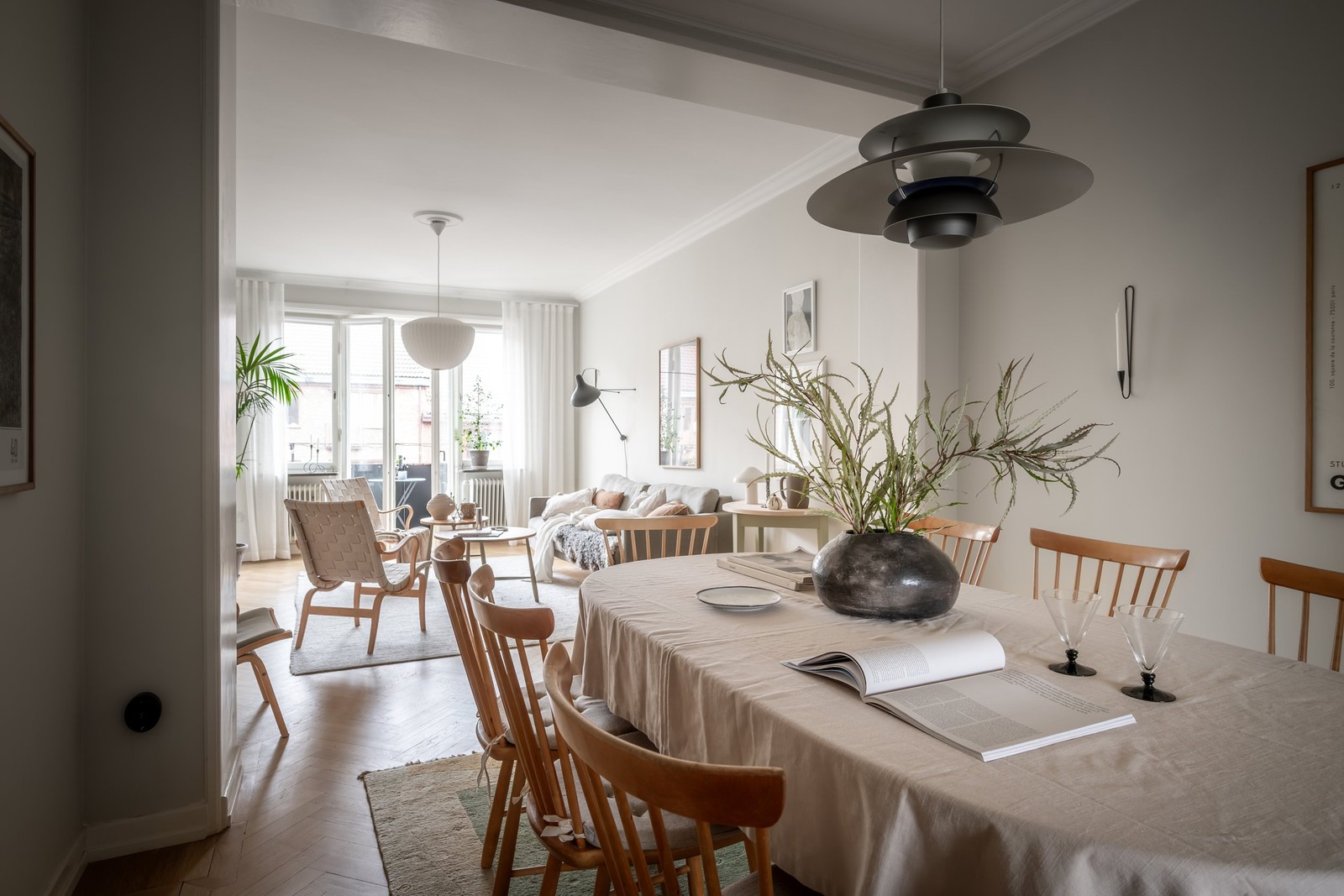 Bjurfors Century presenterar snart en oerhört charmig och ljus trea