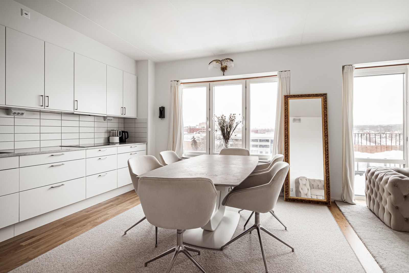 Välkommen till Trollhasselgatan 2!