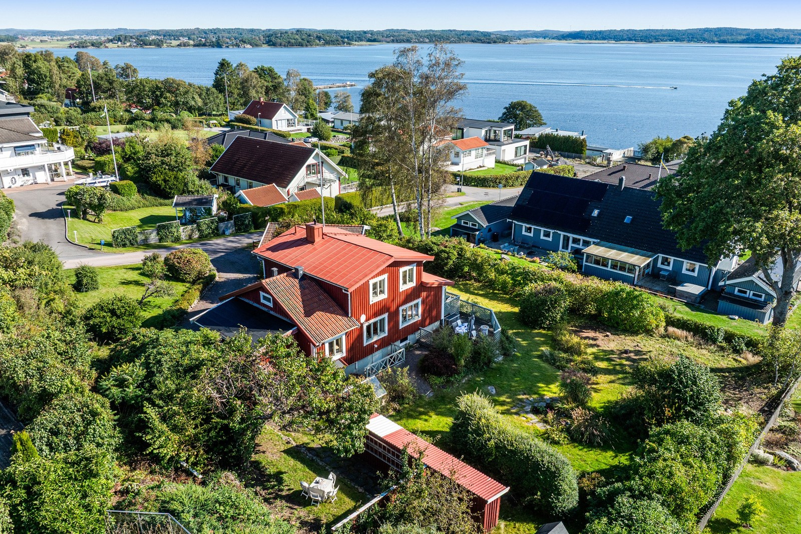 Välkomna till ett rofyllt och soligt läge på omtyckta Fjordsidan i Onsala