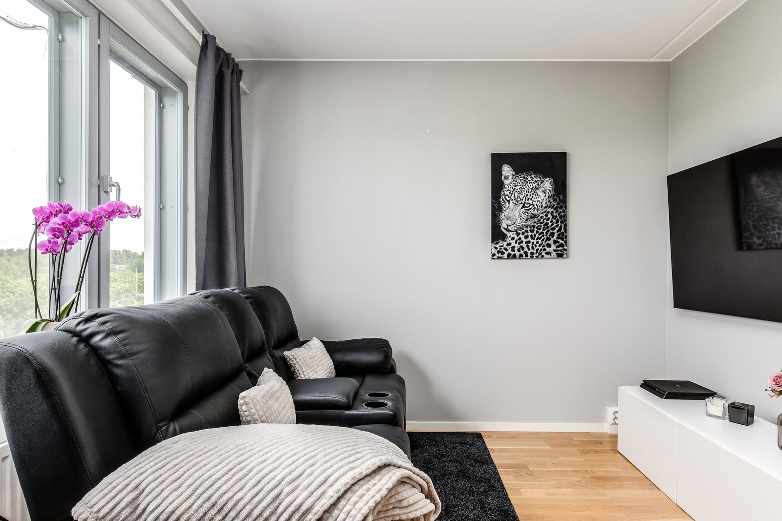 Fint och ljust allrum