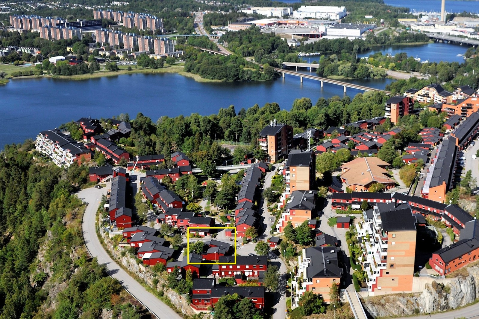 Friliggande hus på Myrstuguvägen