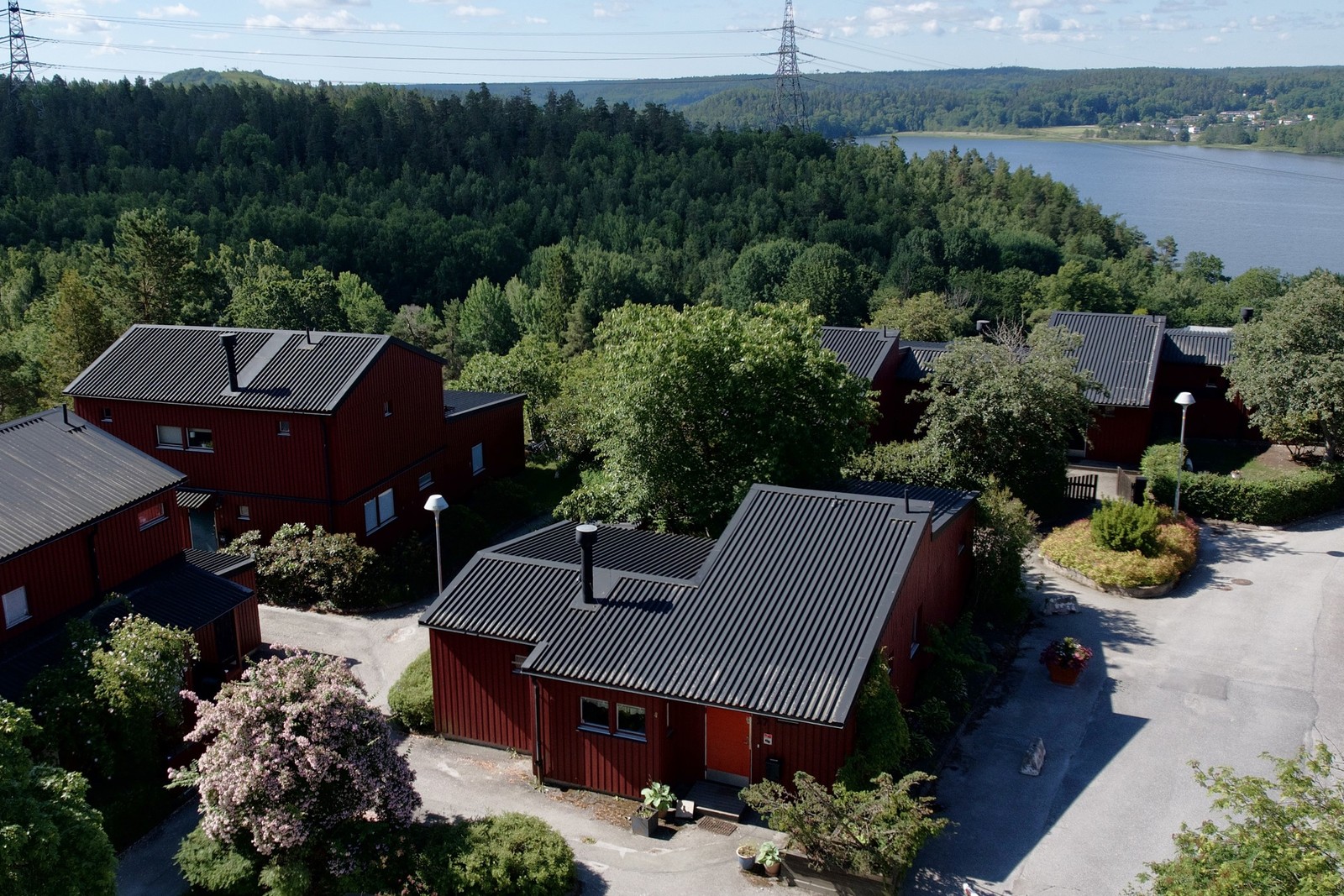 Friliggande hus på Myrstuguvägen