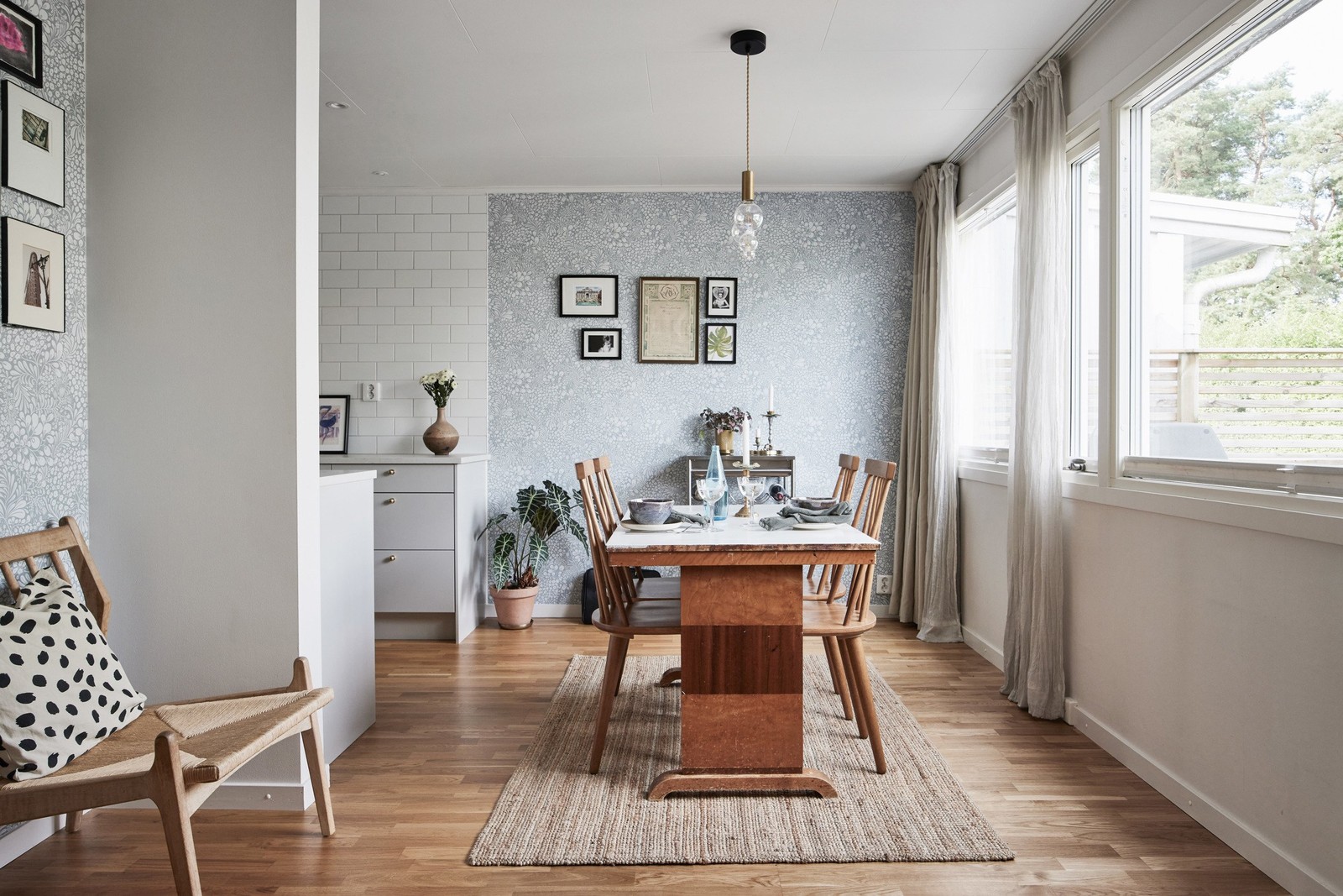 Varmt välkommen till denna hemtrevliga bostad på Höjden!